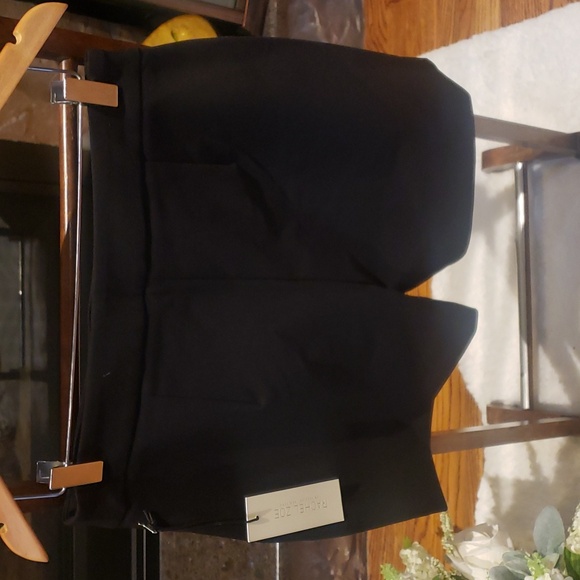 Nwt Rachel ZOEY black pull on shorts with silver buttons - Picture 7 of 7